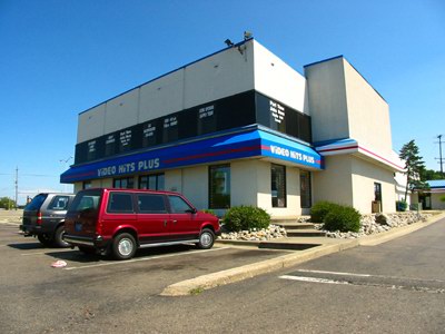 Campus Theatre - Now A Video Store (newer photo)